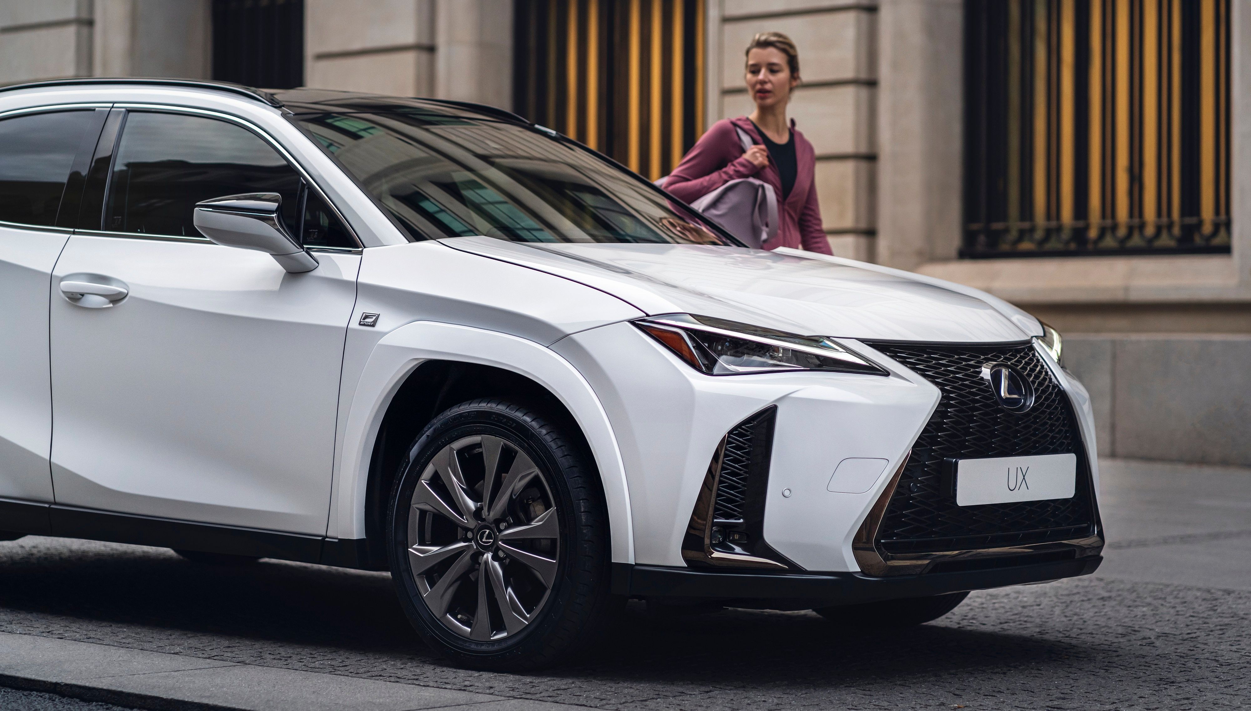 2025 Lexus UX Review CarBuzz