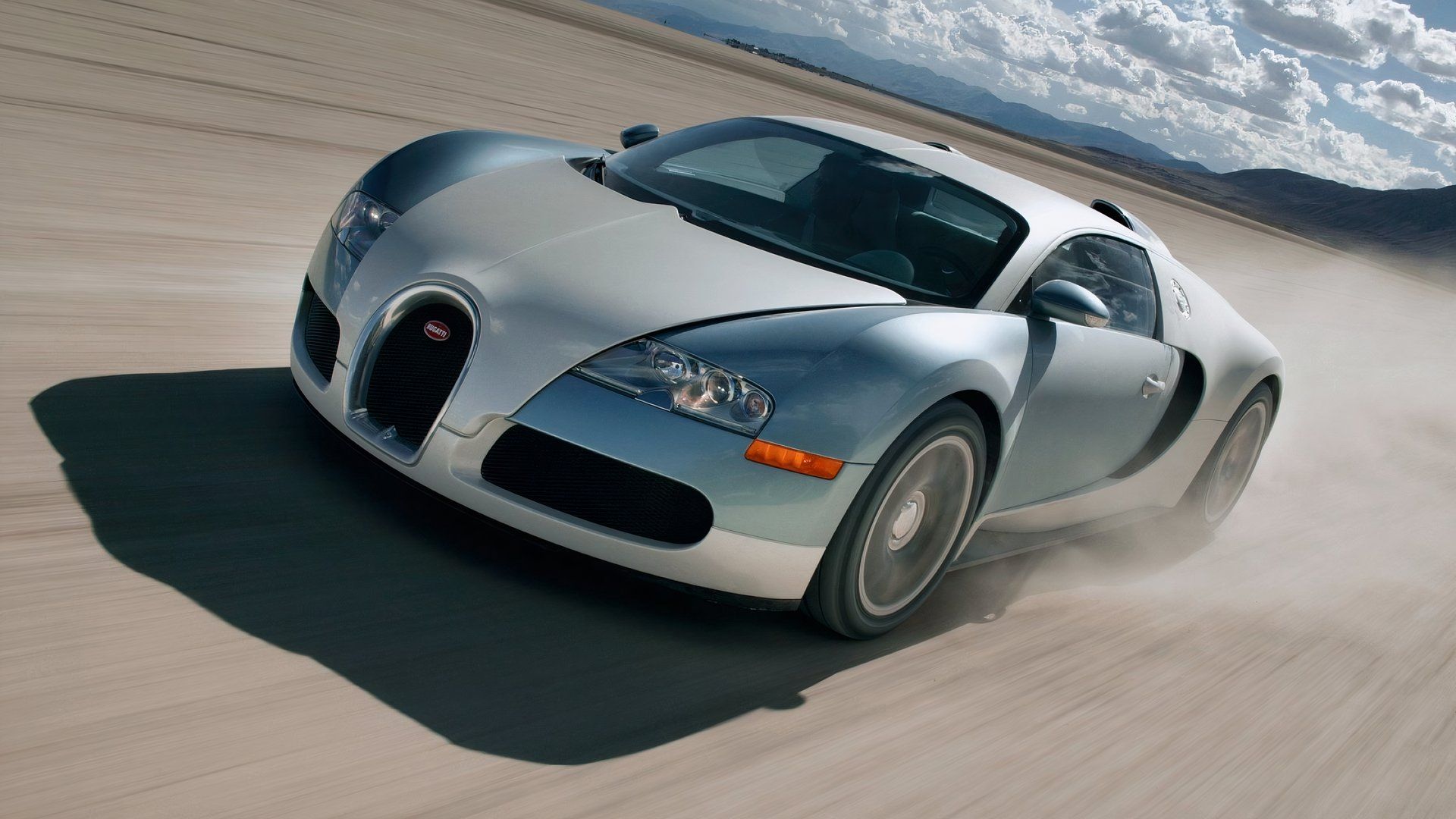 Bugatti Veyron, front quarter view, at speed