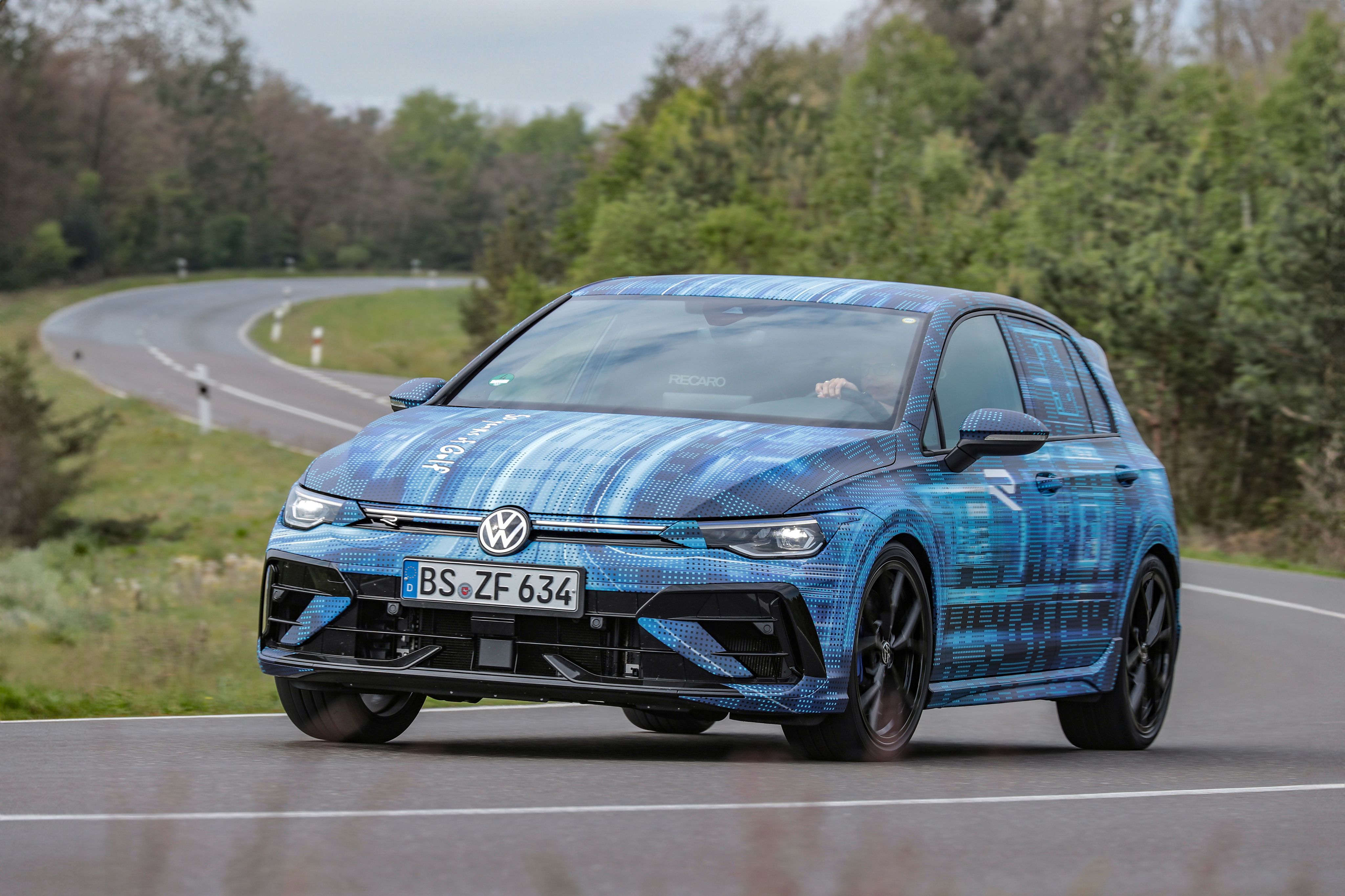 New Volkswagen Golf R 8.5 Coming With Lightweight Forged Wheels