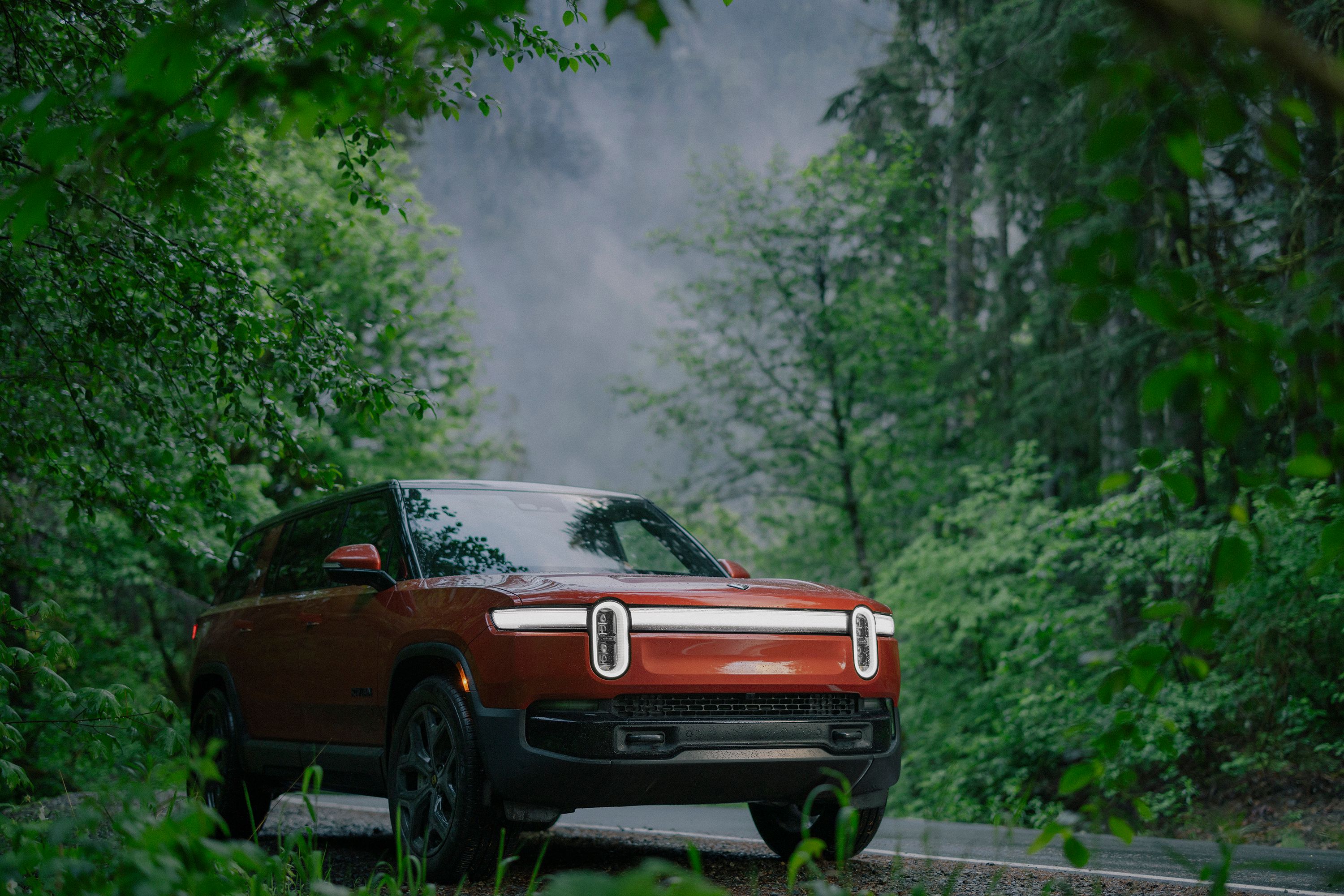 New Rivian R1T And R1S Arrive With Performance To Match A Lamborghini