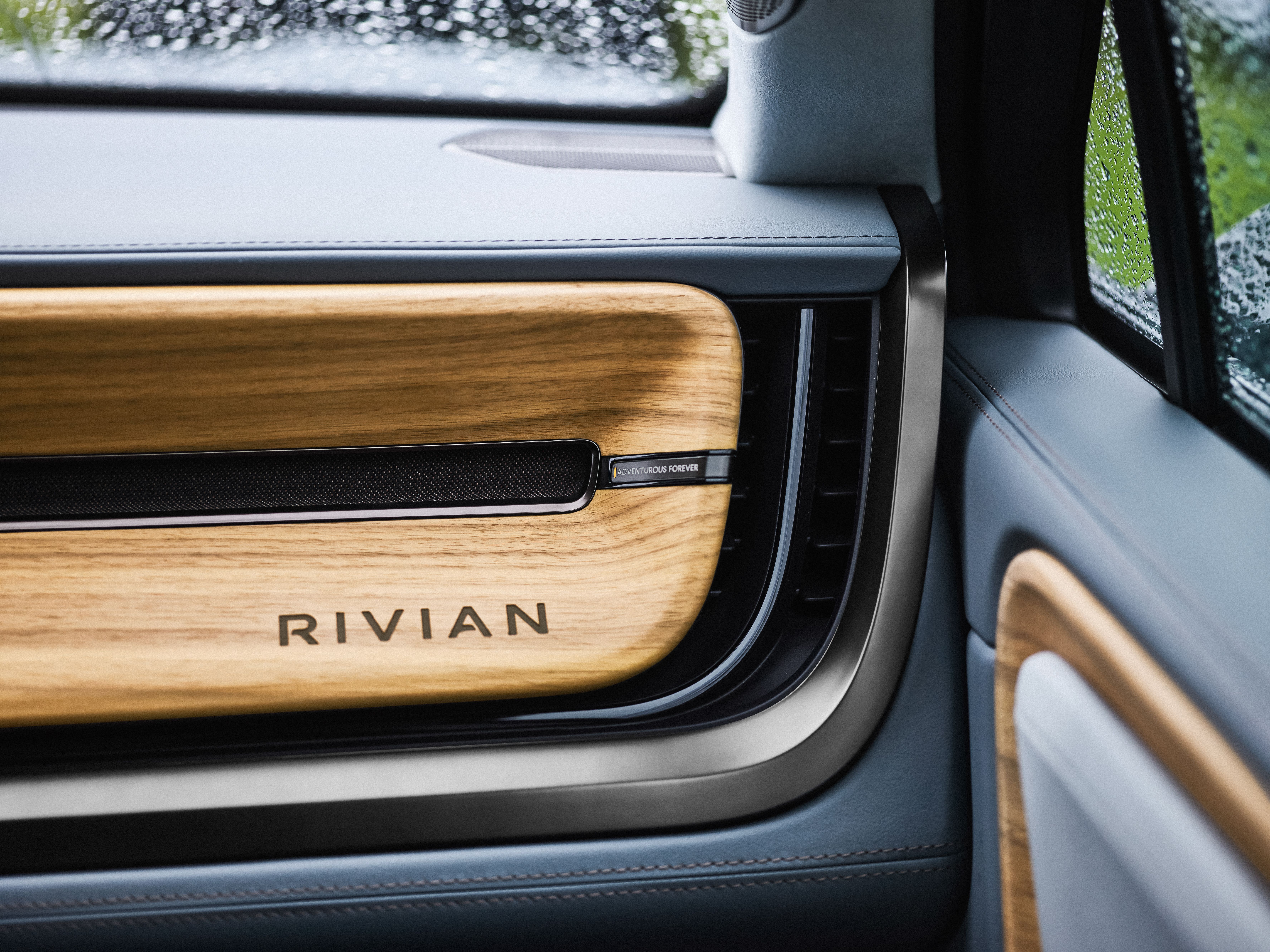 Rivian R1T