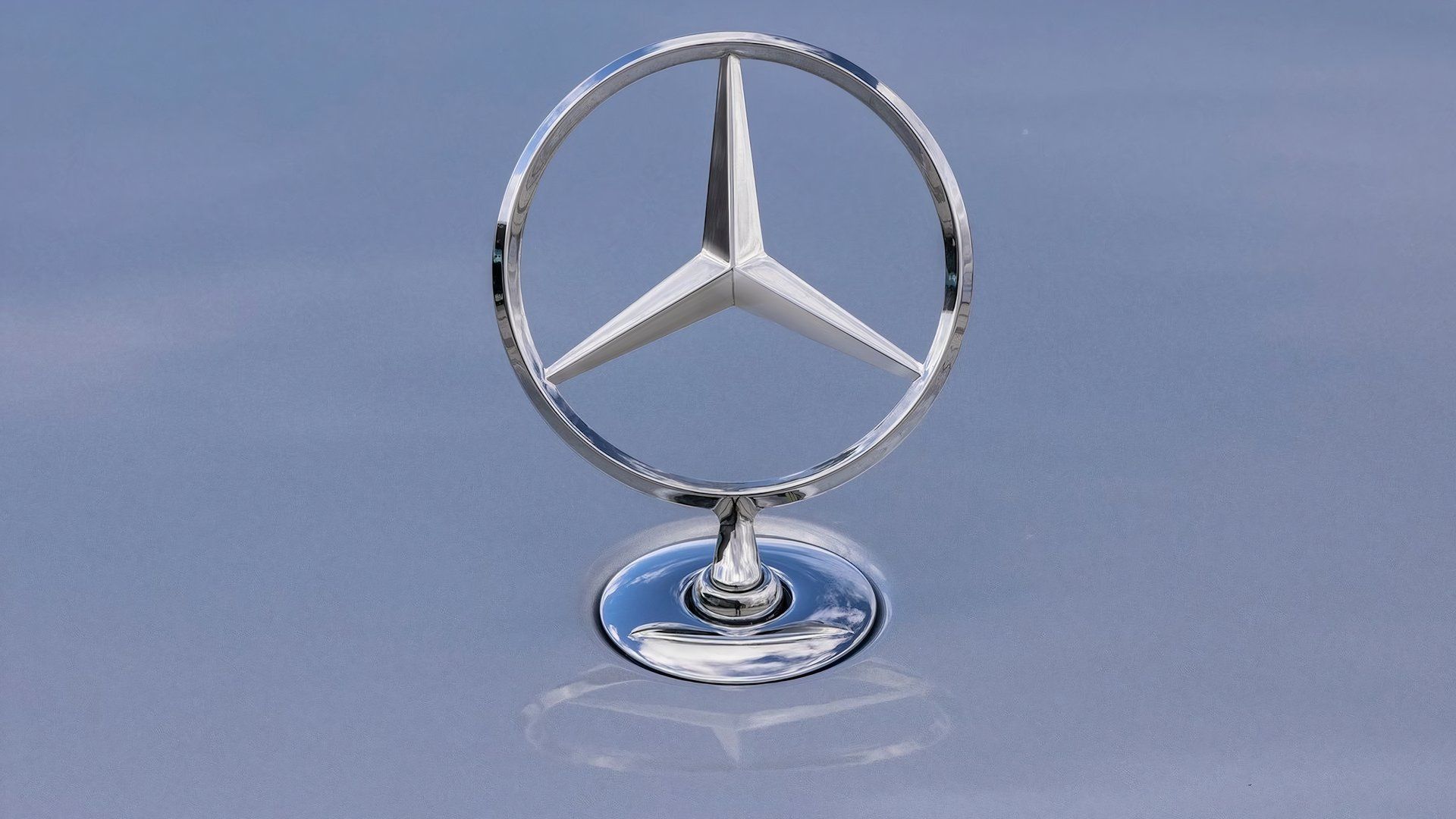 Mercedes-Benz Confirms Huge Investment To Keep ICE Alive... | Motors-Addict