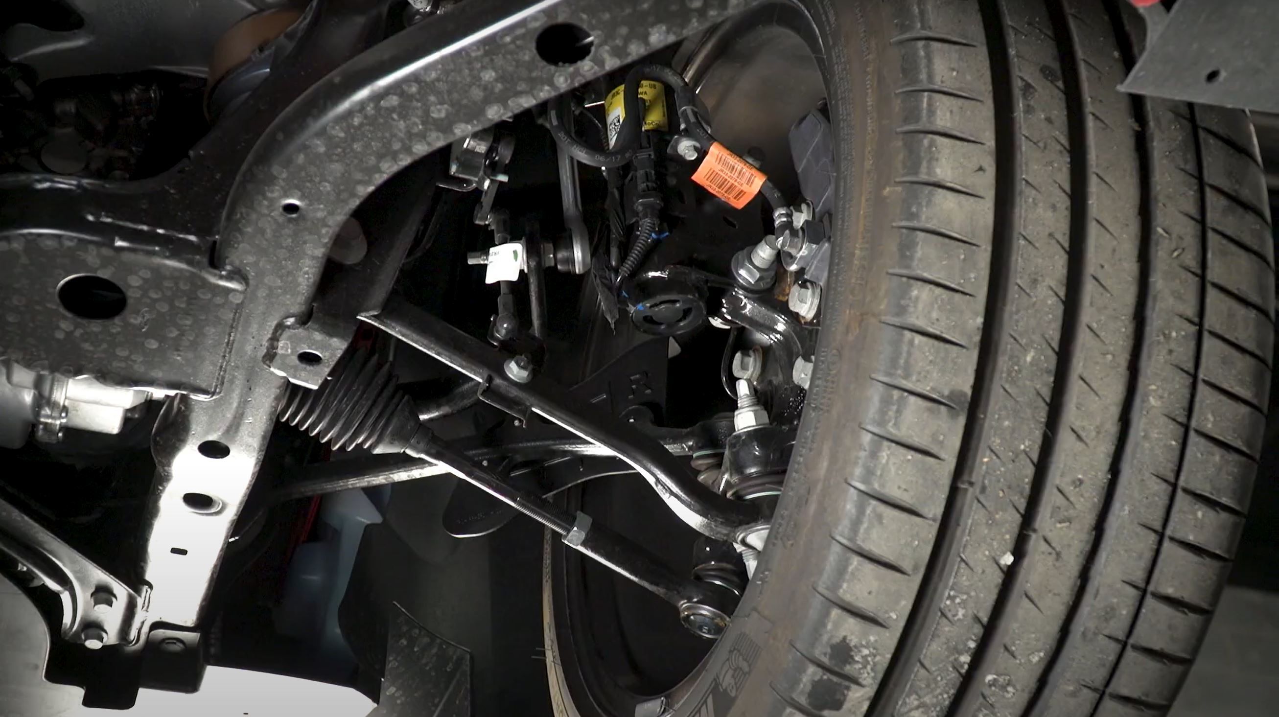 Hydropneumatic And Magnetic Ride Suspensions Explained