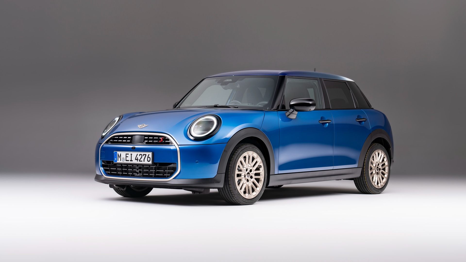 2025 Mini Cooper Hardtop - Specs & Trims | CarBuzz