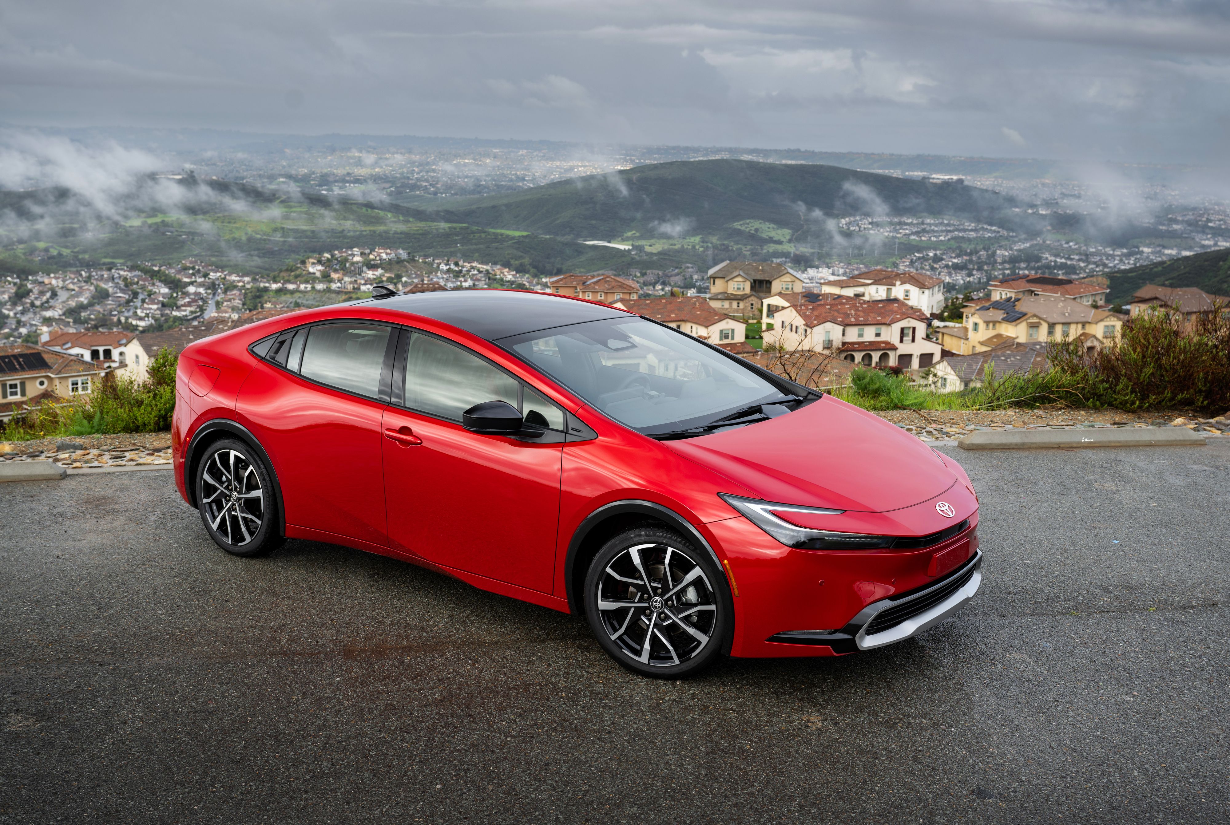 Toyota Prius Prime - Exterior