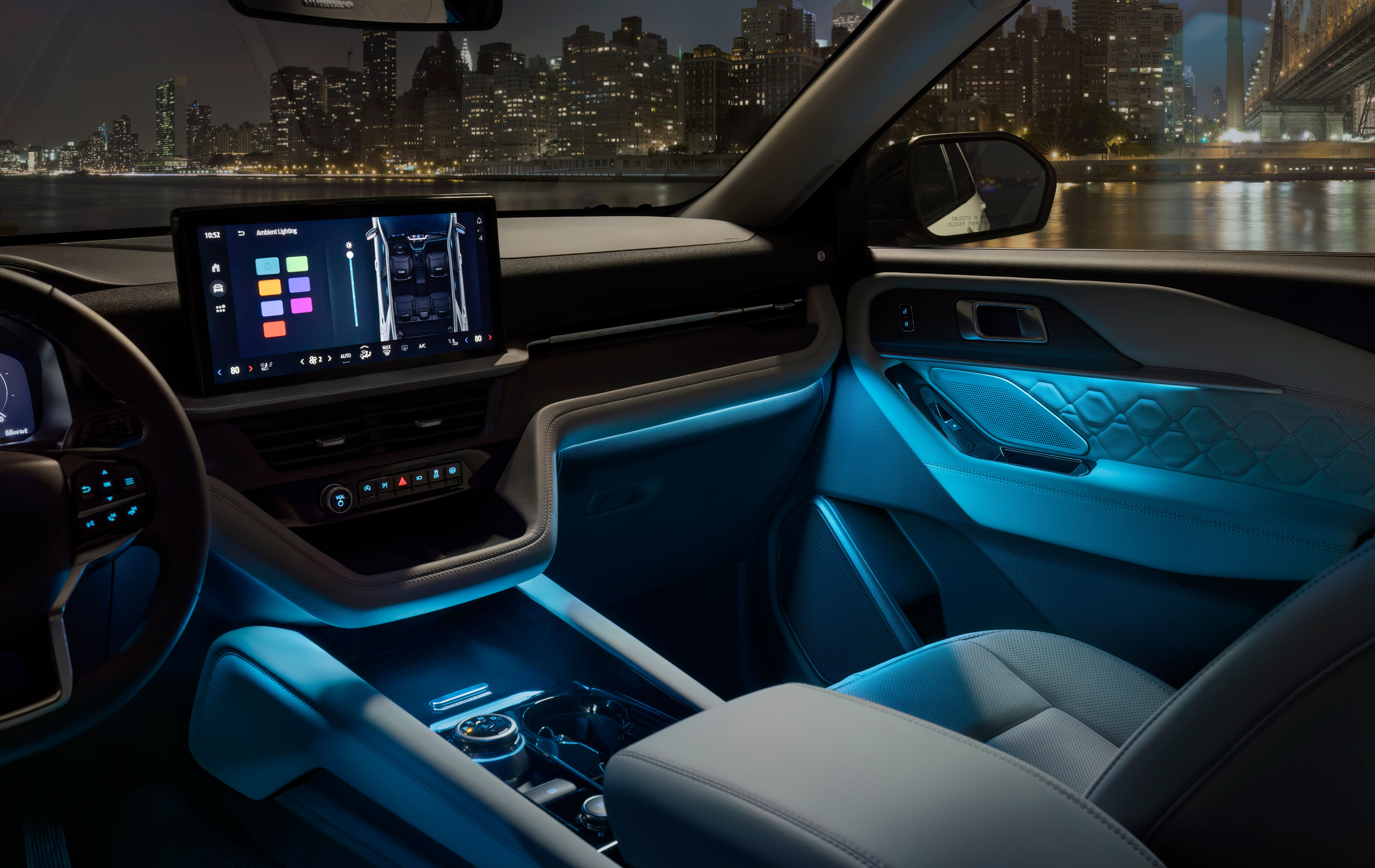 2025 Ford Explorer Platinum Ambient Lighting