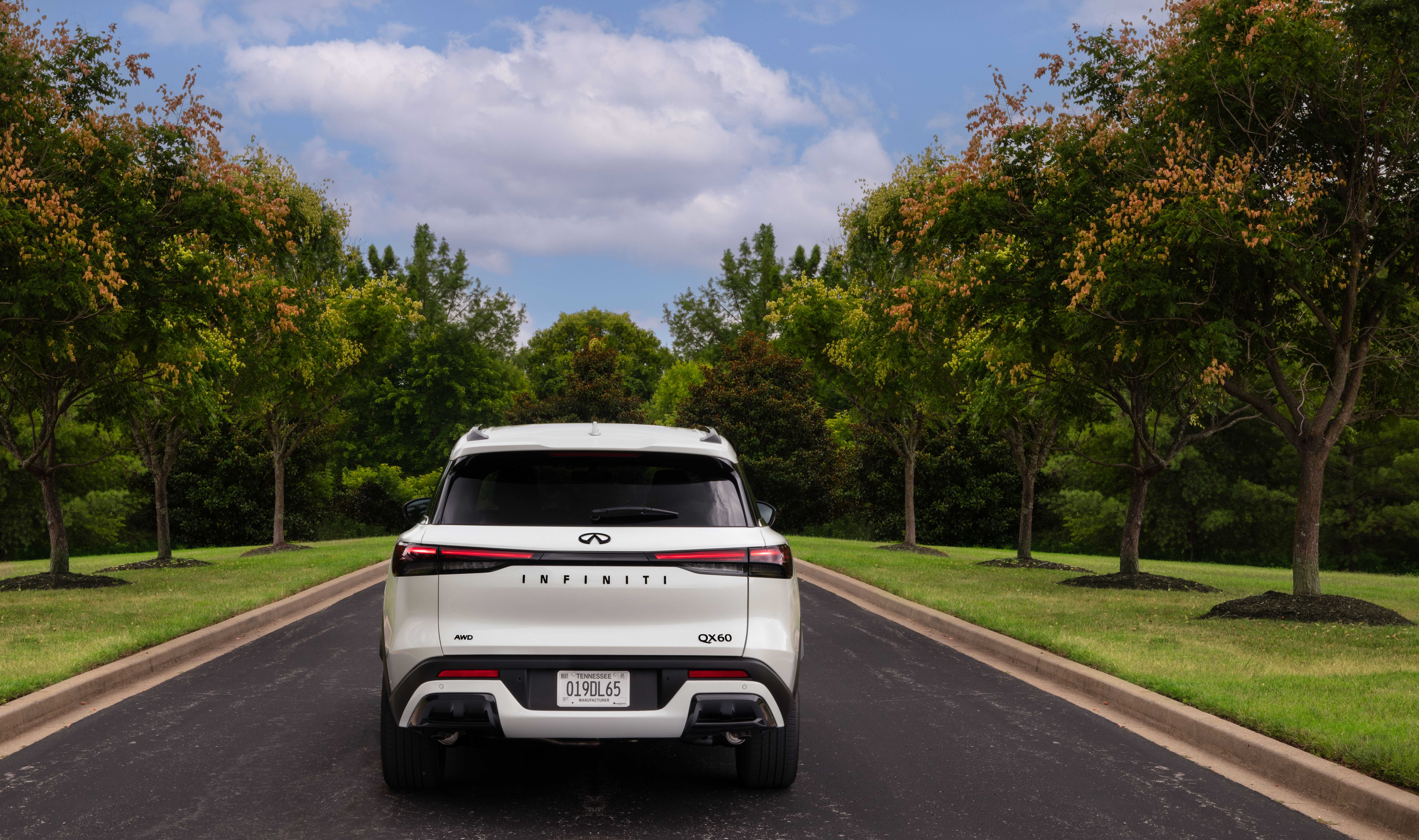 Package Rear View Infiniti's Best-Seller Loses Its Biggest Drawcard