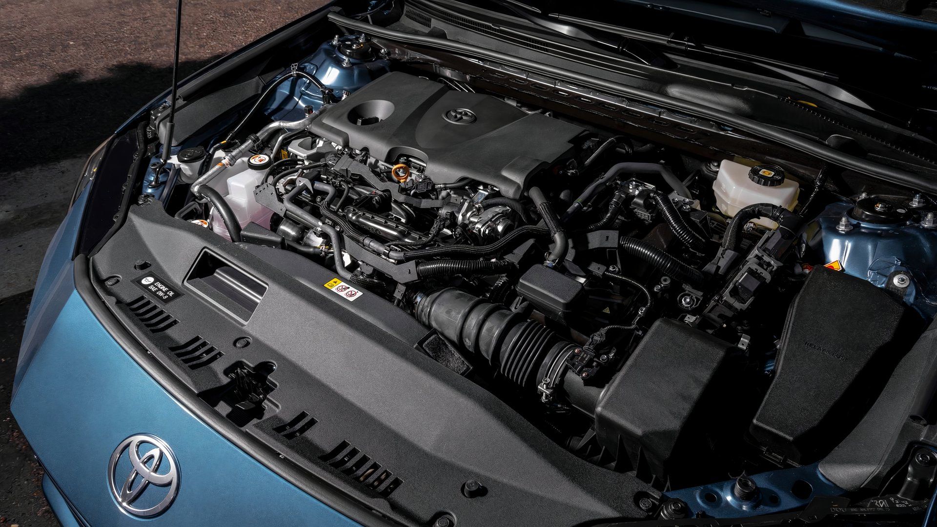 2025 Toyota Camry Vs. 2025 Lexus ES: Is It Worth Paying A Premium