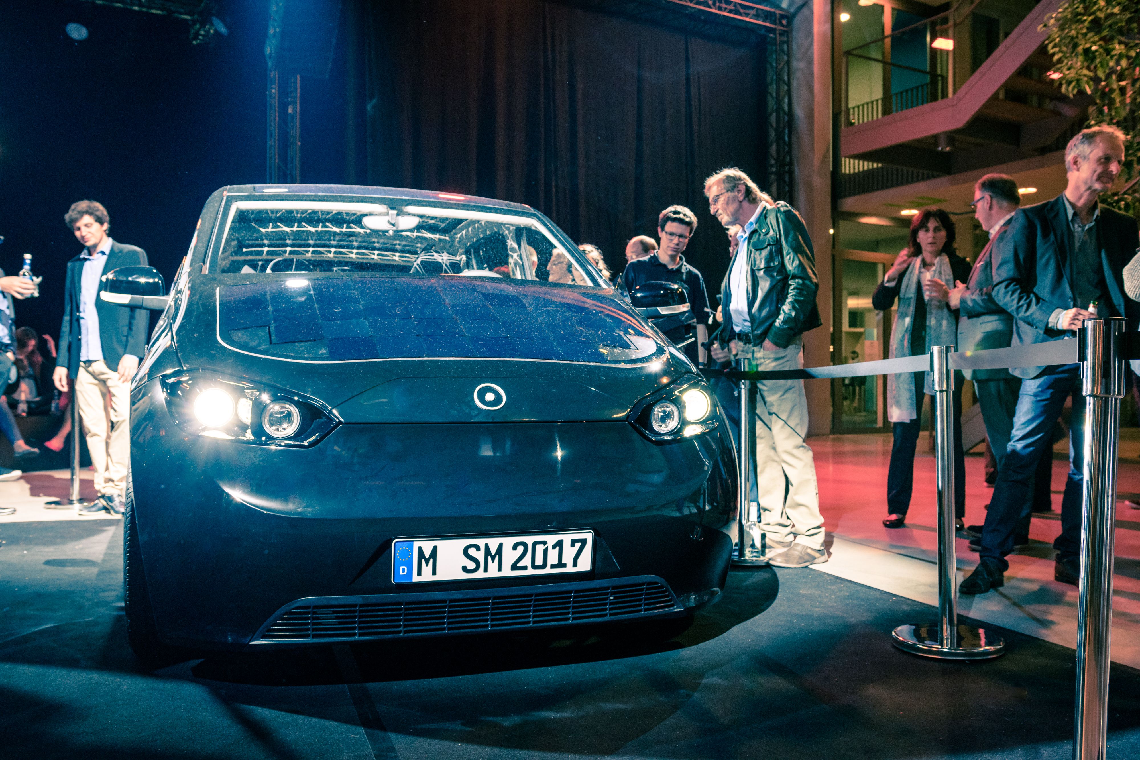 10 High-Tech Cars Equipped With Solar Panels