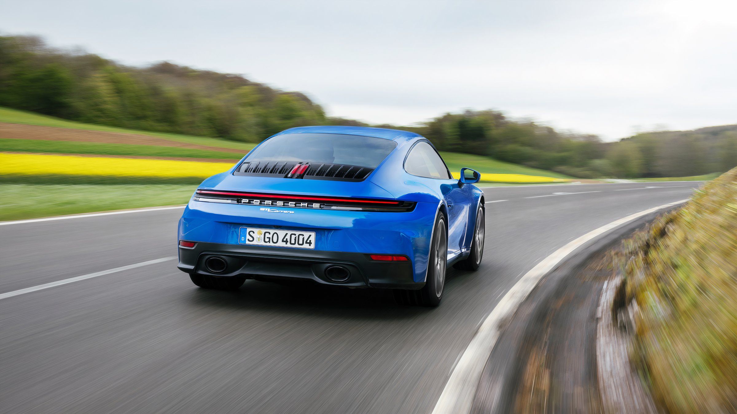 Porsche 911 Carrera rear view