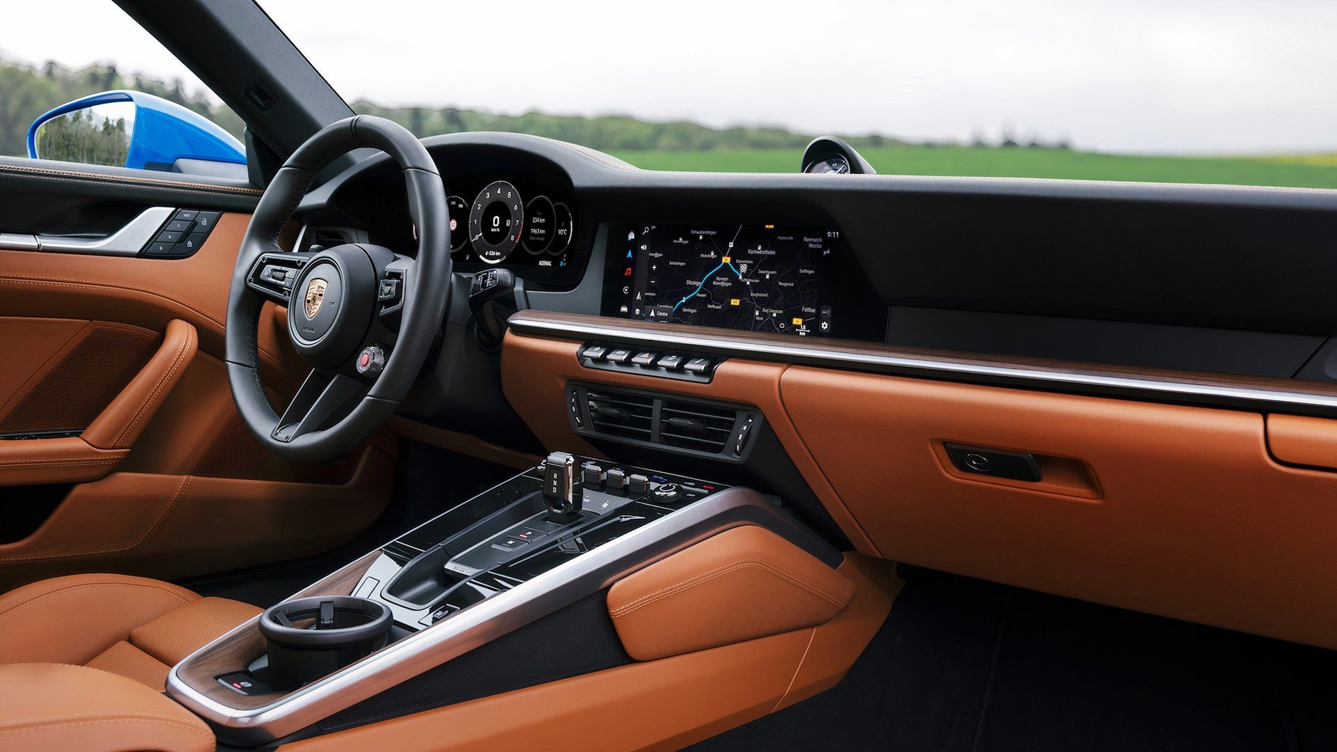 Porsche 911 Carrera interior