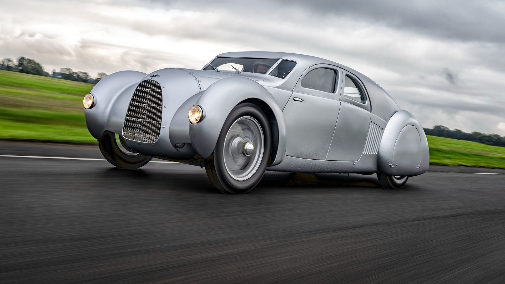 Auto Union Type 52 3/4 front view