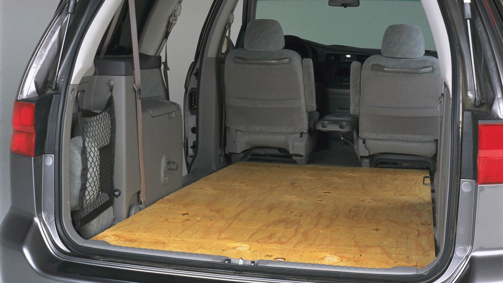 Honda Odyssey cargo area