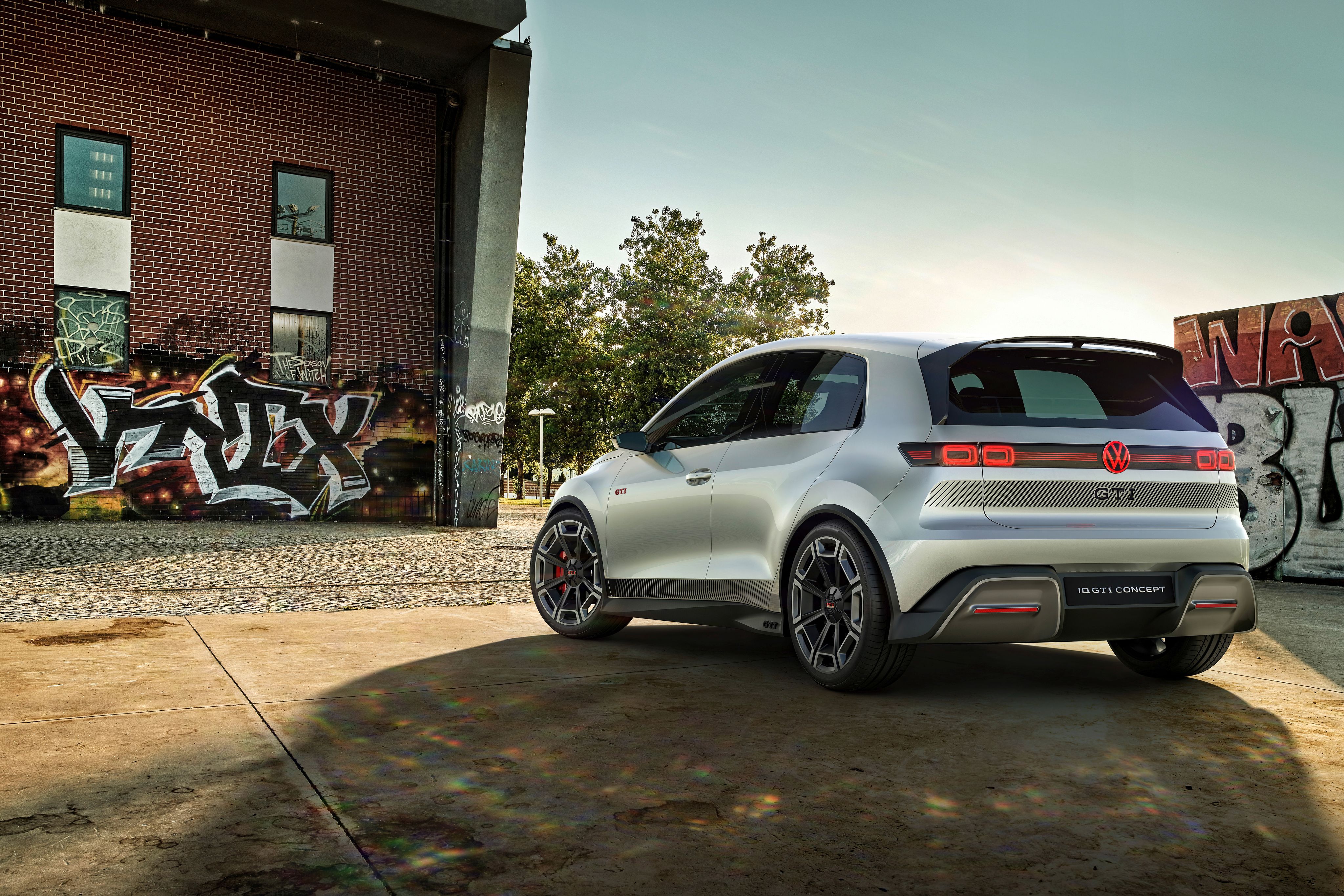 Volkswagen ID. GTI Concept 3/4 rear view