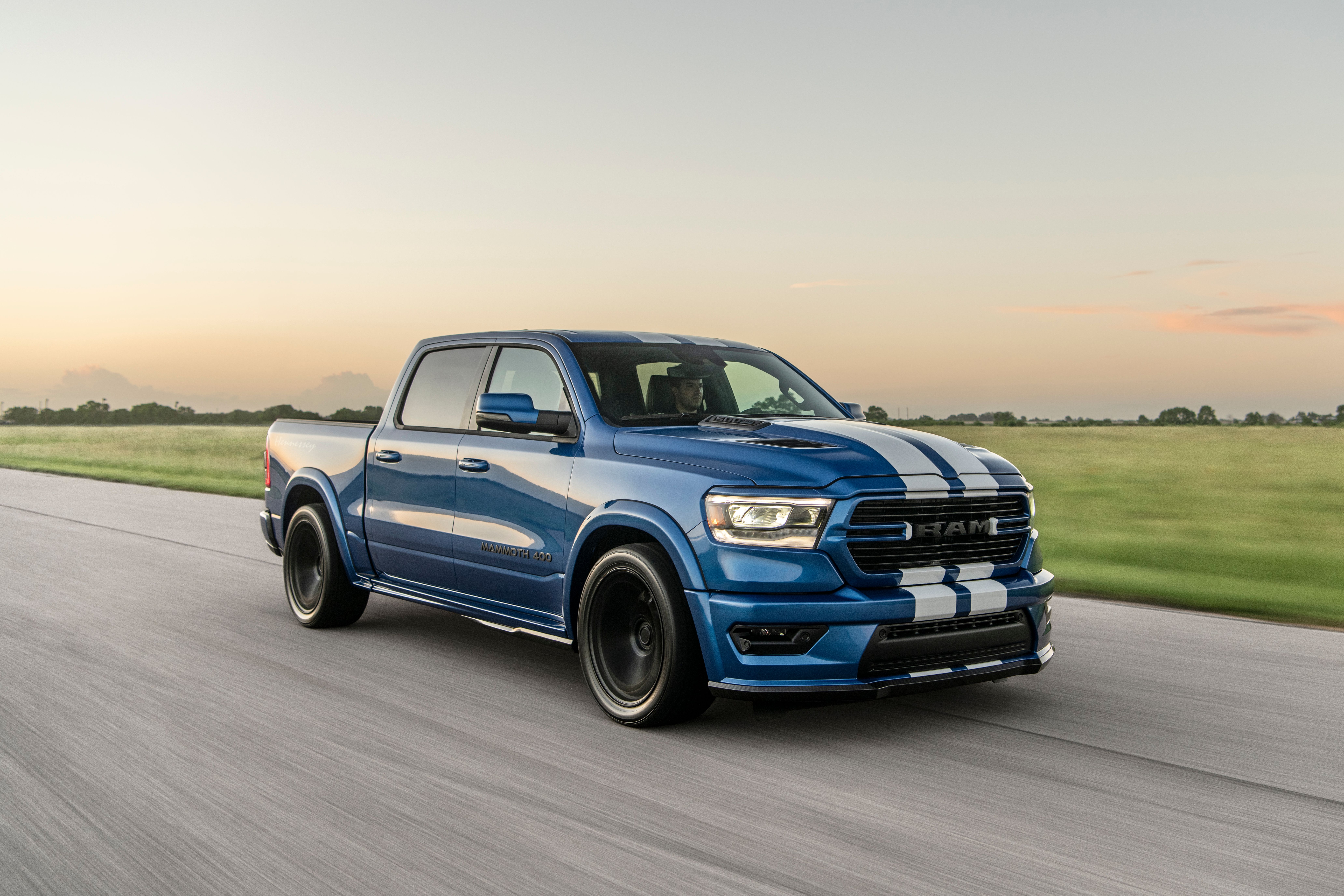 Last Hemi V8-Powered Ram 1500 Turned Into Viper-Inspired Supertruck