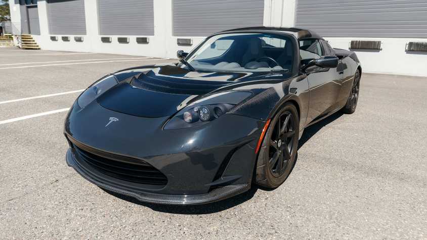2008 Tesla Roadster Pricing, Photos & Specs