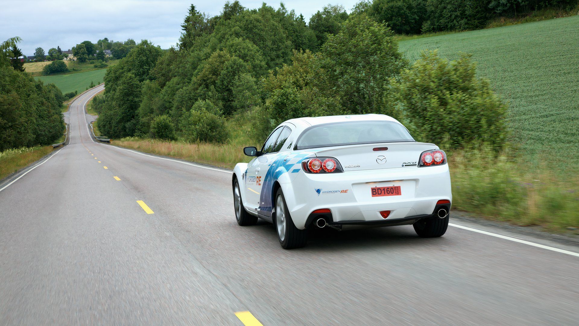5 Times Automakers Made Normal Engines Run On Hydrogen