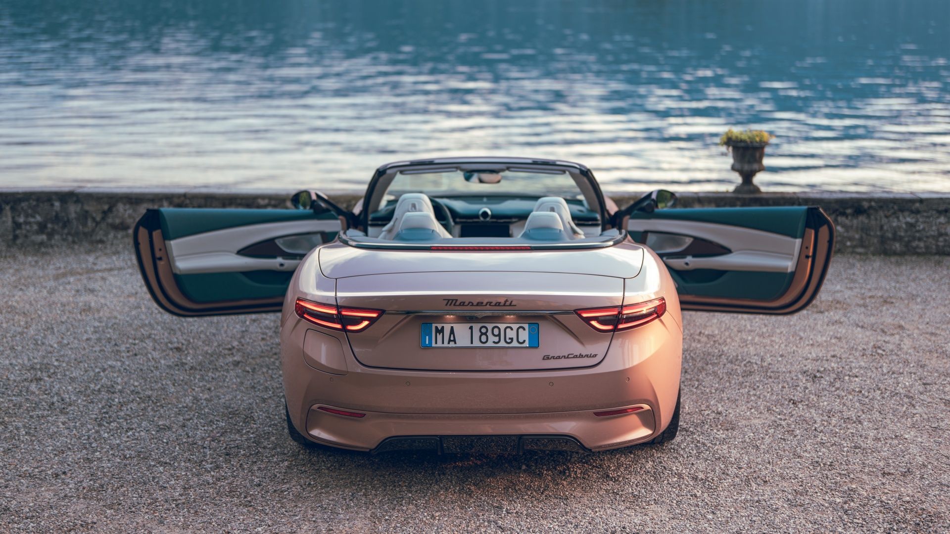 Maserati GranCabrio Folgore Rose Gold