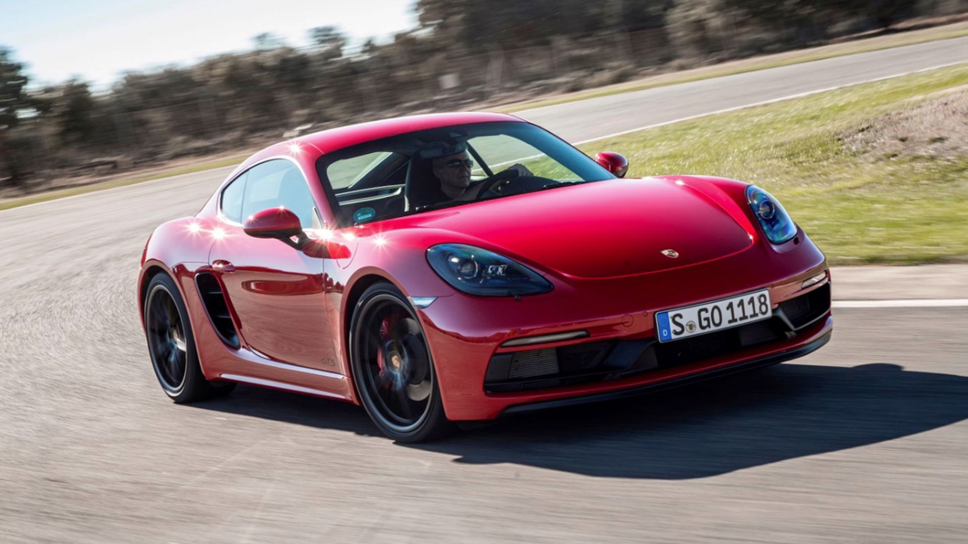 Porsche 718 Cayman front 3/4