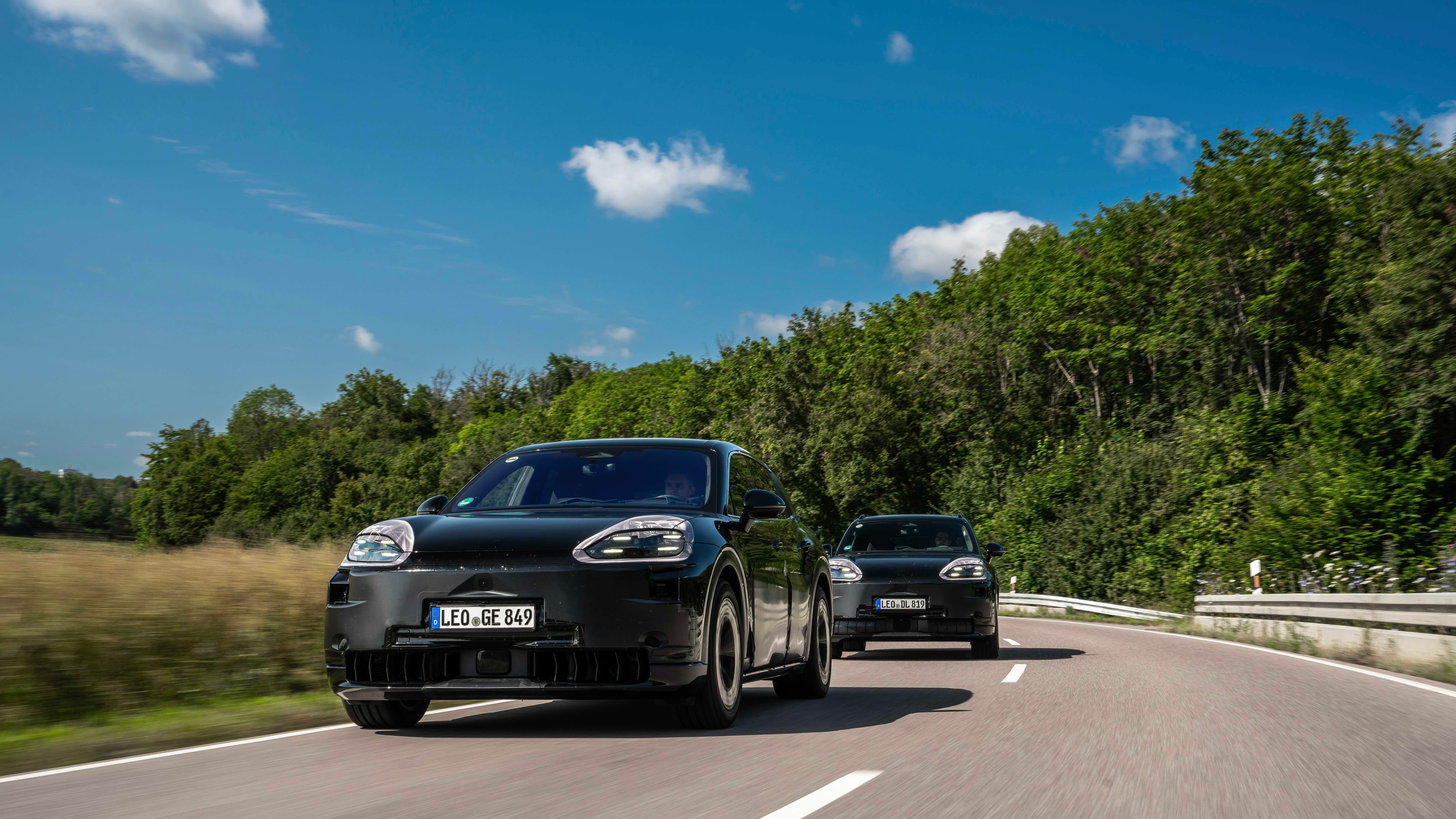 Porsche Cayenne Prototype 4