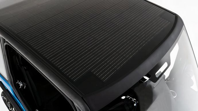 10 High-Tech Cars Equipped With Solar Panels