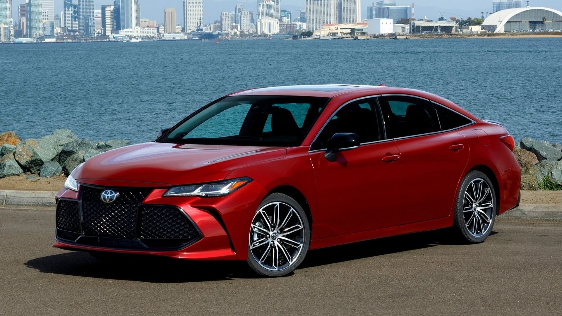 toyota avalon front quarter red