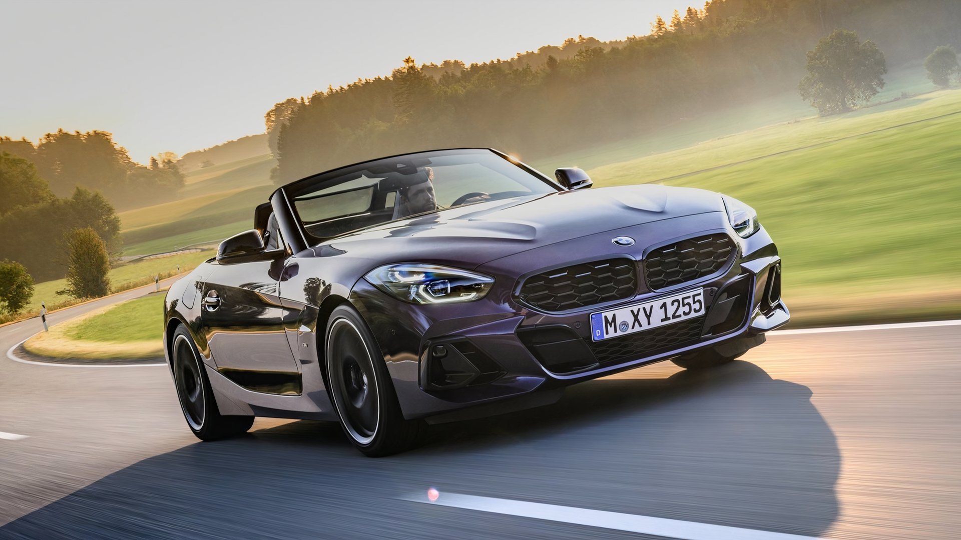 2023 BMW Z4 Roadster front