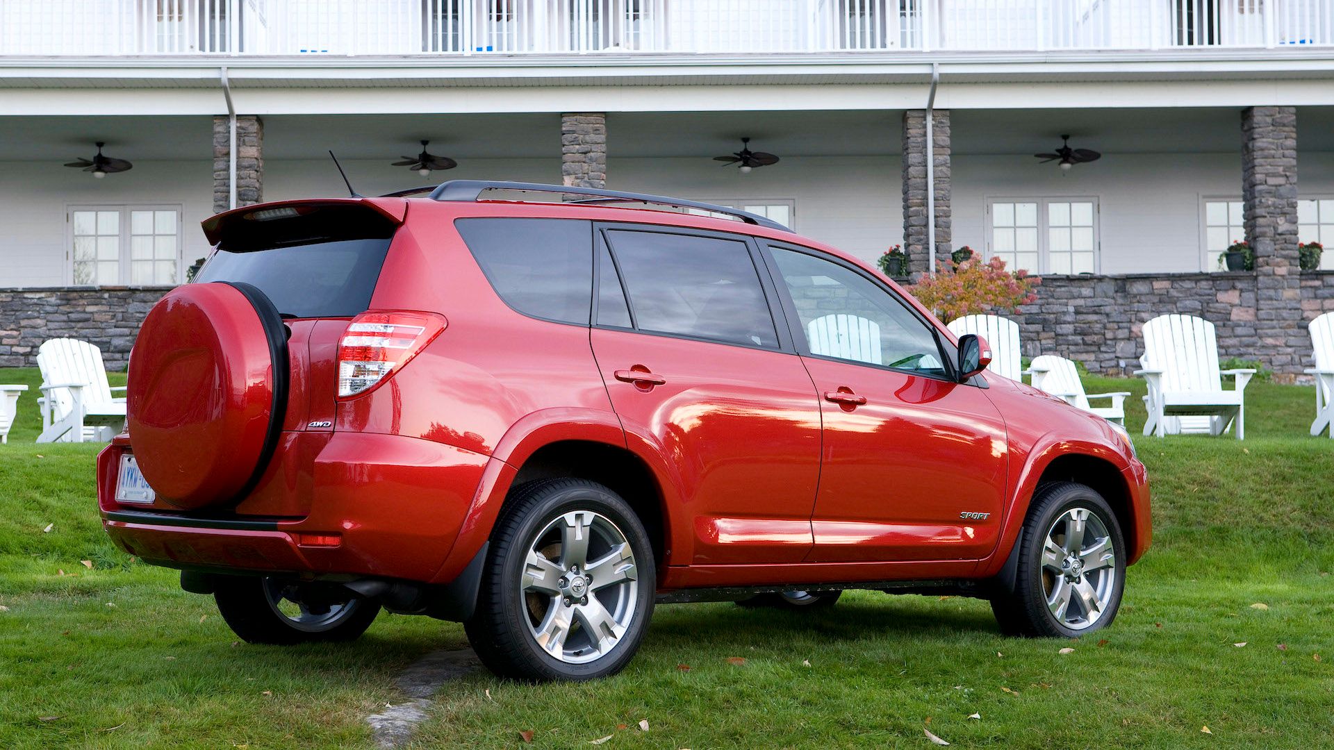 2010 Toyota RAV4 Pricing, Photos & Specs