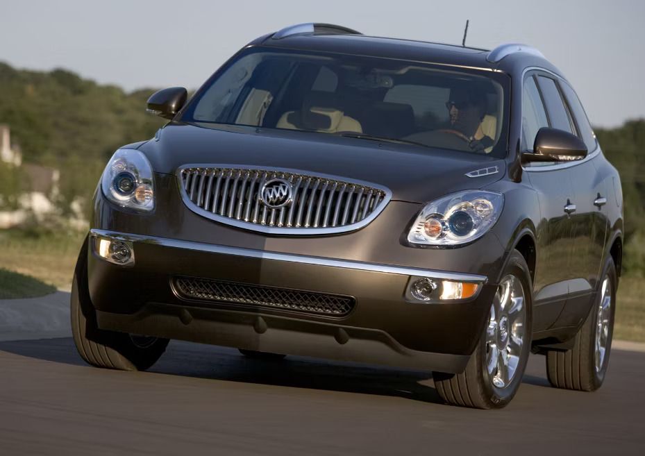 2012 Buick Enclave, front