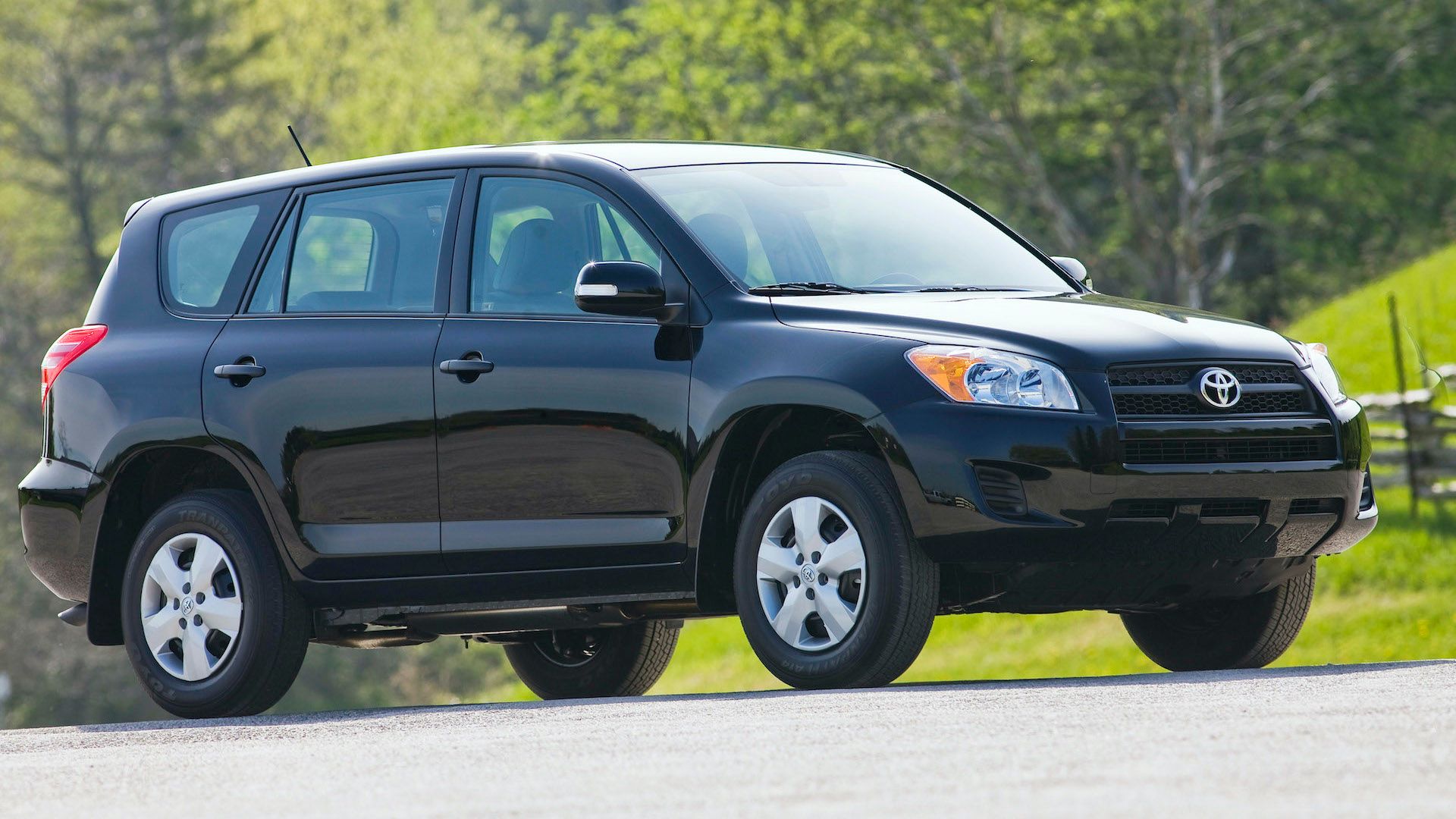 2012 Toyota RAV4 Pricing, Photos & Specs