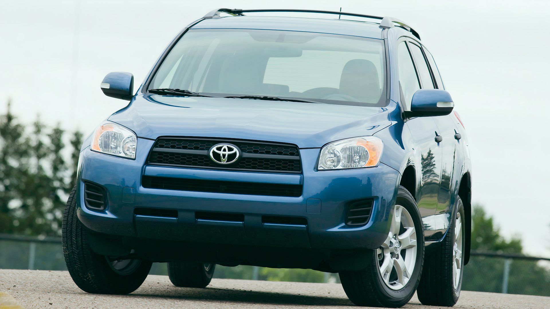 2012 Toyota RAV4 Pricing, Photos & Specs