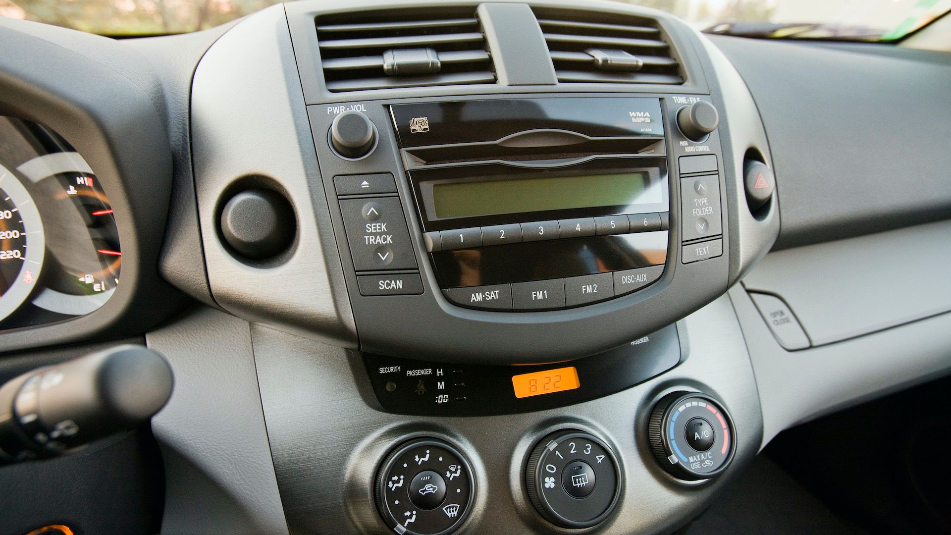 2012 Toyota RAV4 Pricing, Photos & Specs