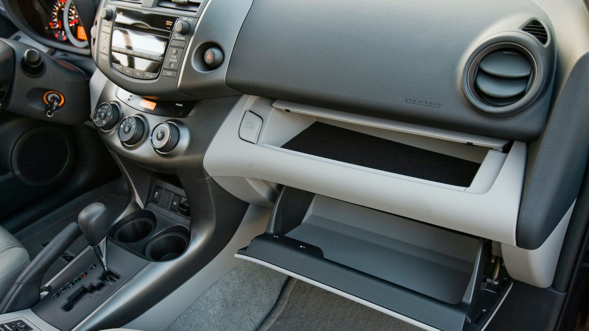 2012 Toyota RAV4 Pricing, Photos & Specs