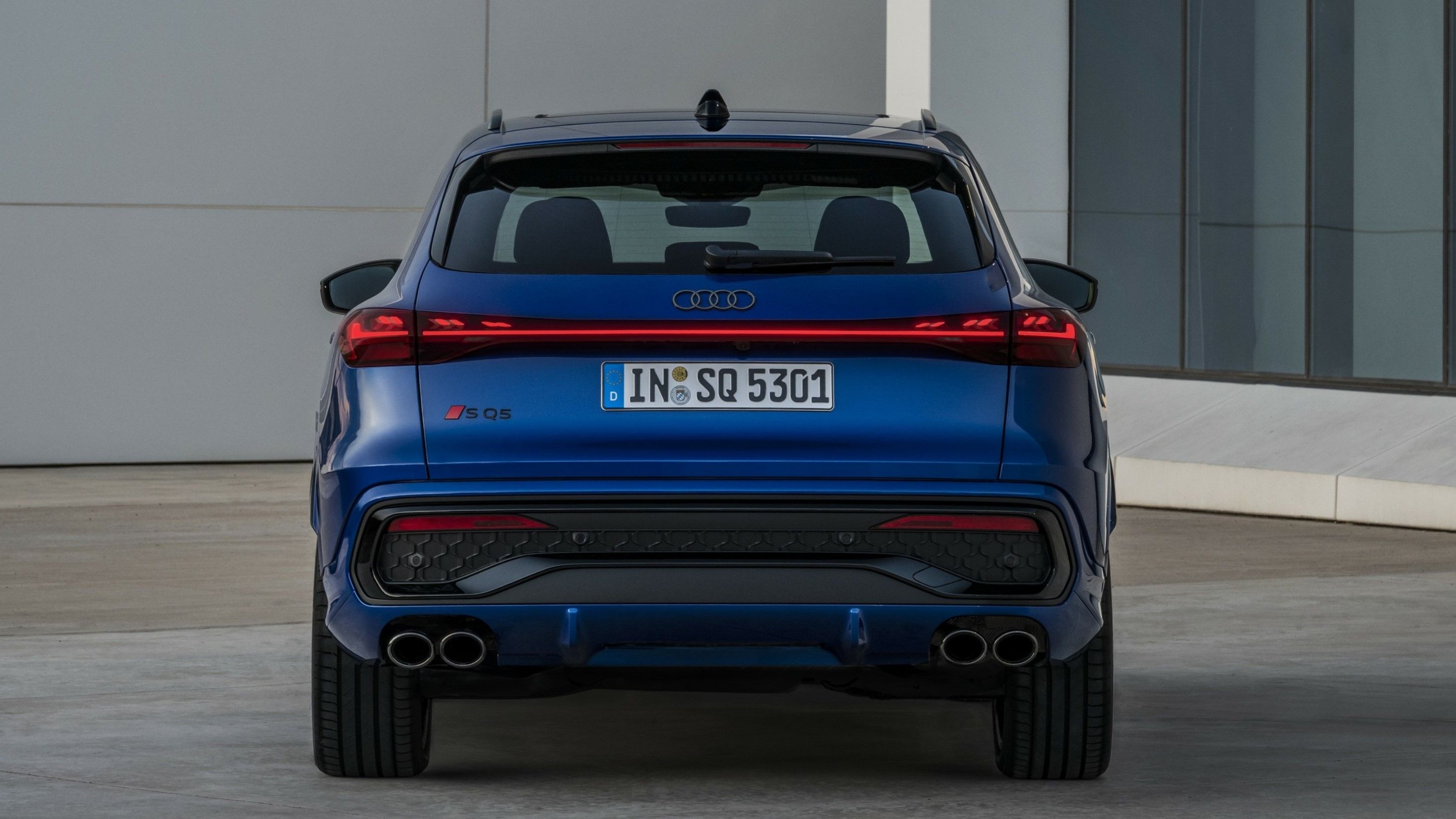 2025 Audi SQ5 Pricing, Photos & Specs