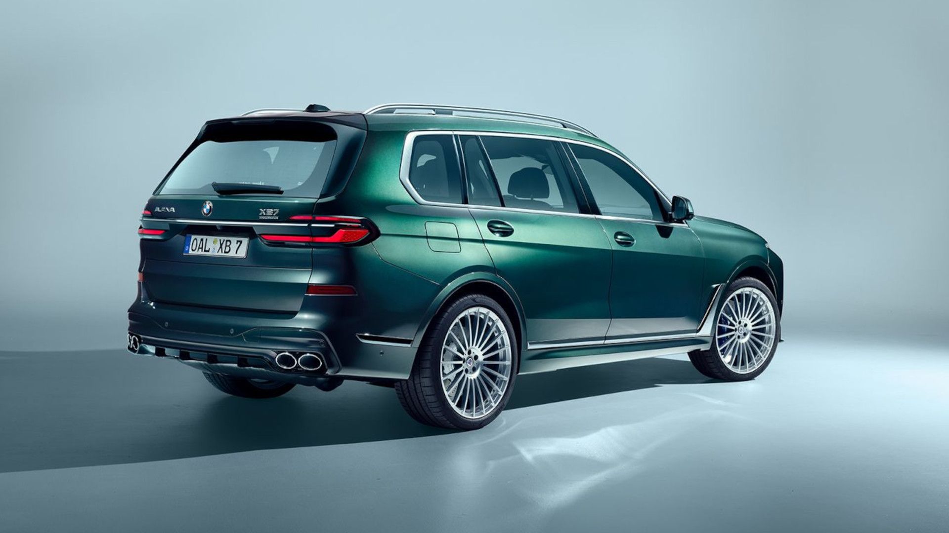 BMW's New Alpina XB7 Is Taking The Fight To Maybach