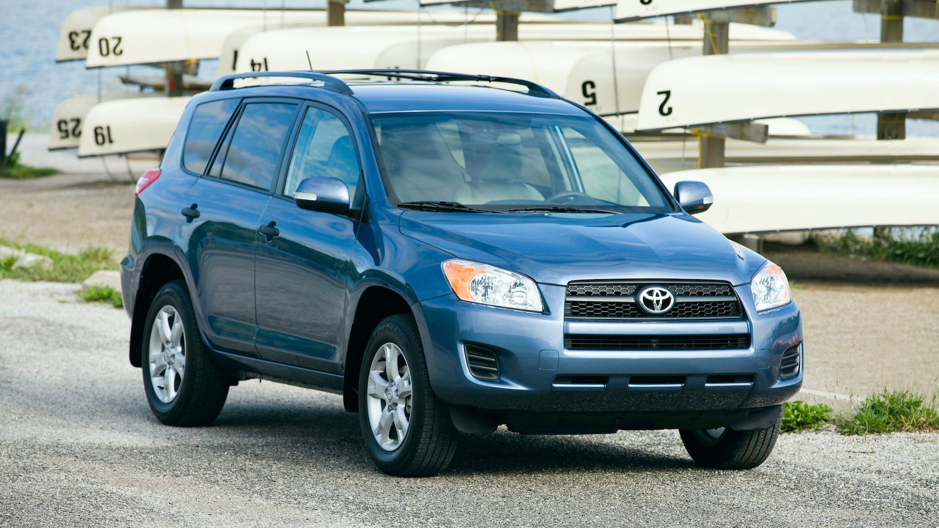 2011 Toyota RAV4 Pricing, Photos & Specs