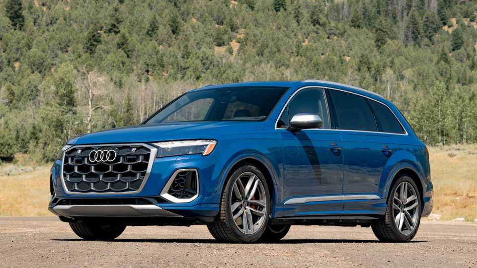 2025 Audi SQ7 Pricing, Photos & Specs