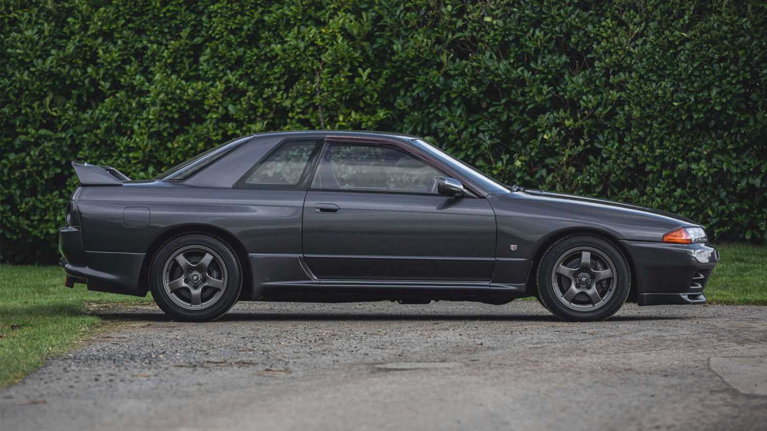 Famous R32 How The R32 Earned Its Famous Godzilla Nickname