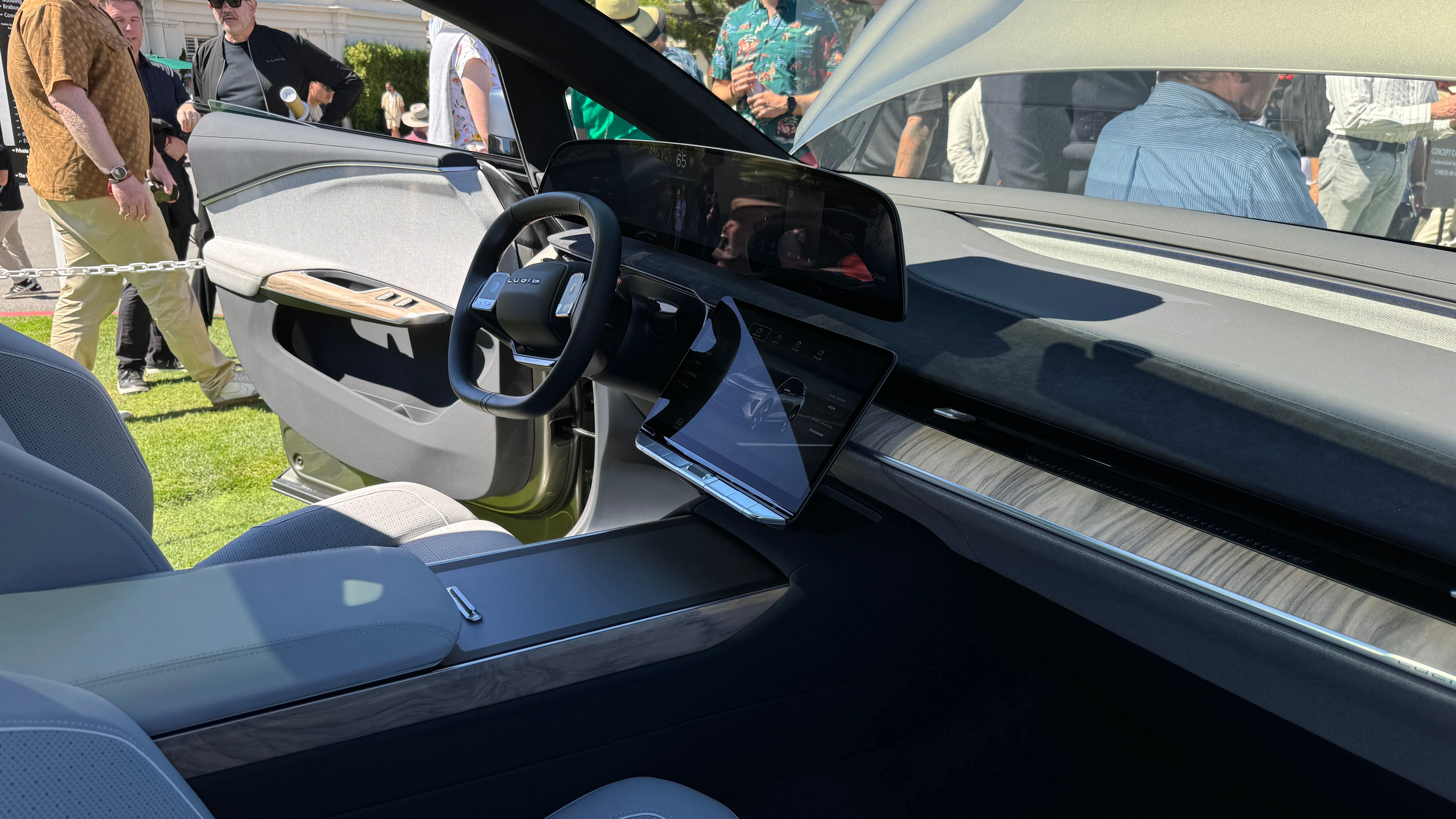 Lucid gravity will get tesla supercharger access this month