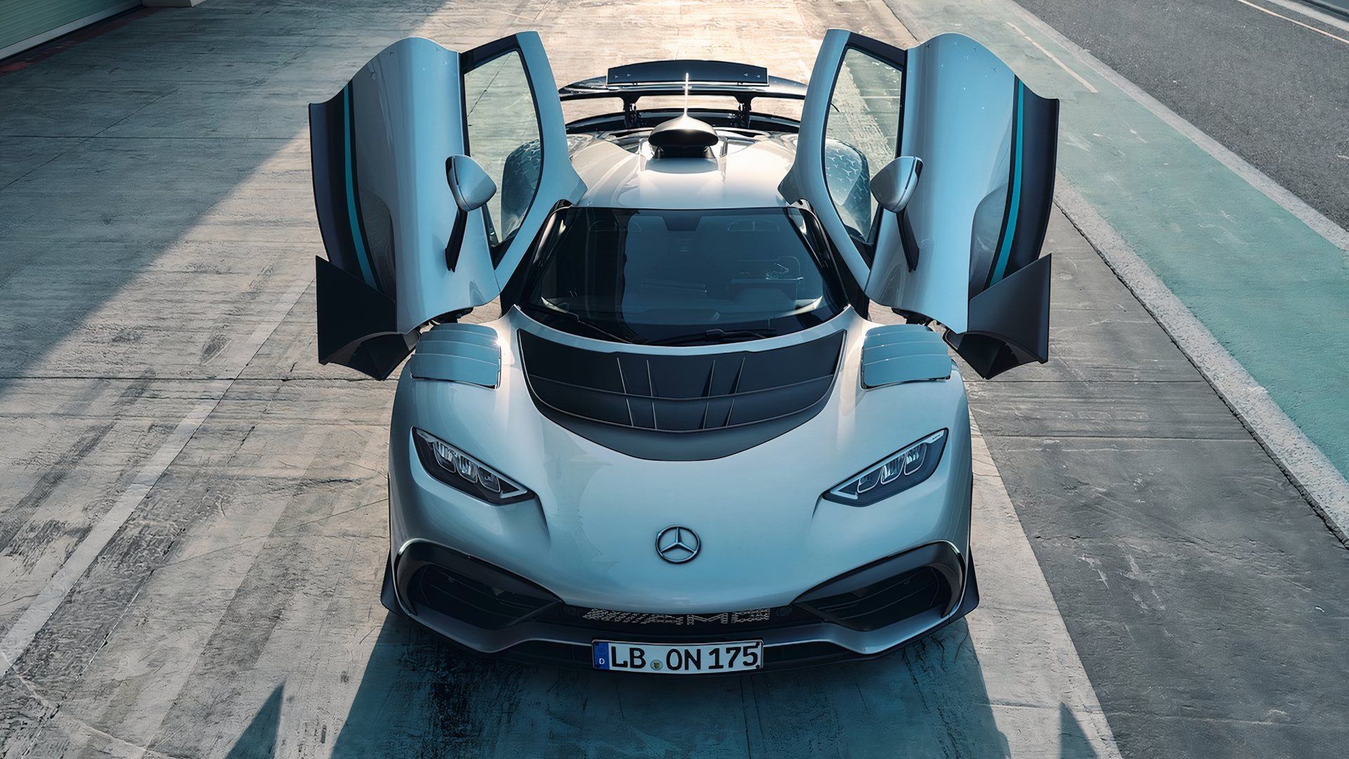 Mercedes-Benz-AMG ONE doors open