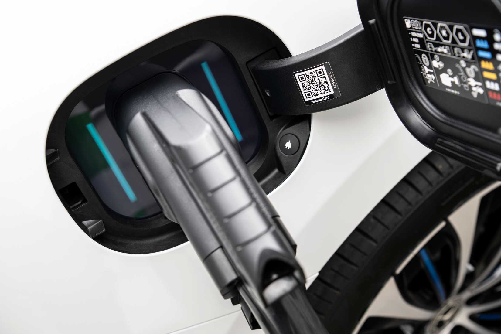 Mercedes-Benz EV Explodes In Parking Garage Sending 23 To Hospital