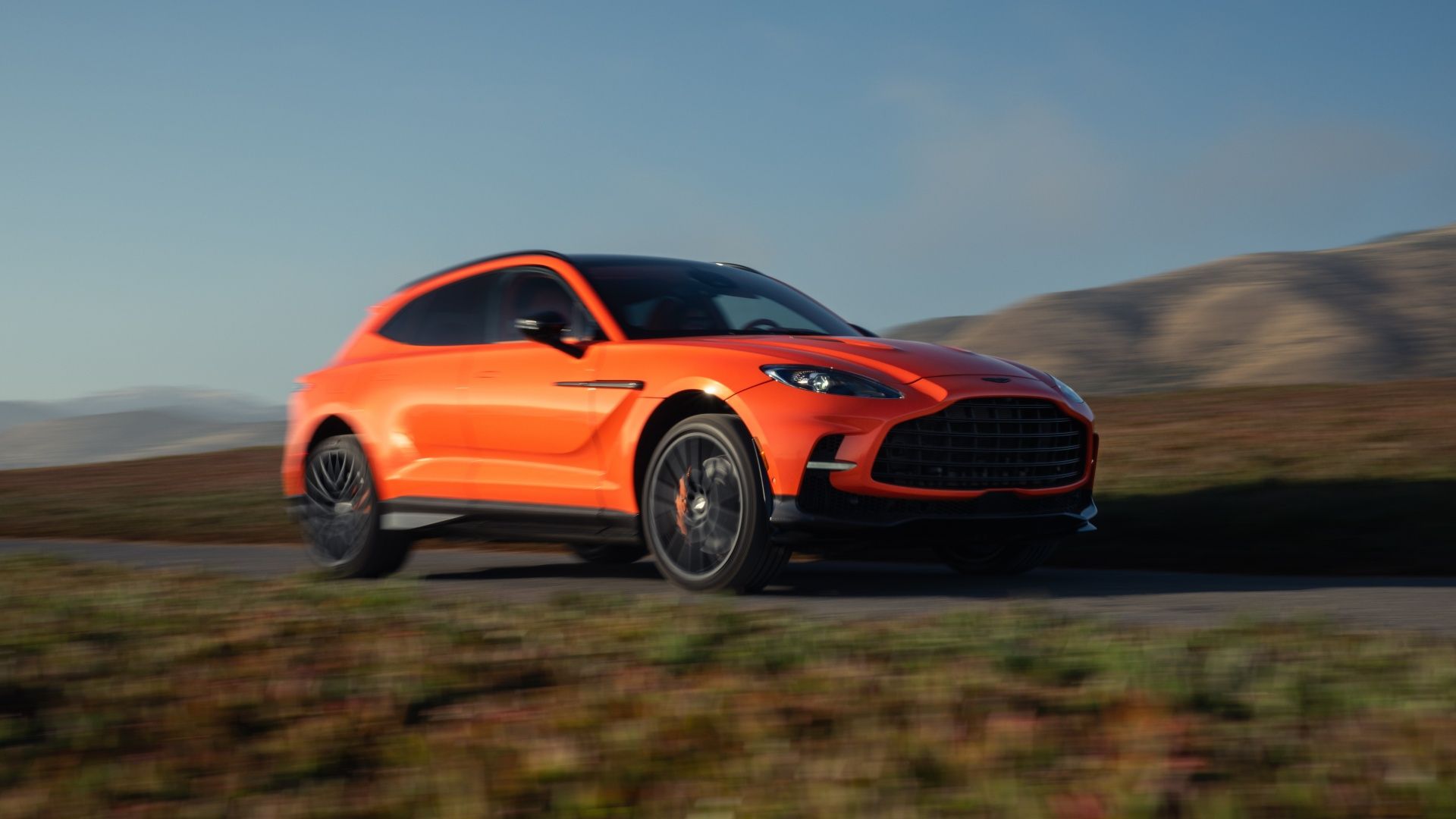 2025 Aston Martin DBX 707 rolling hero shot