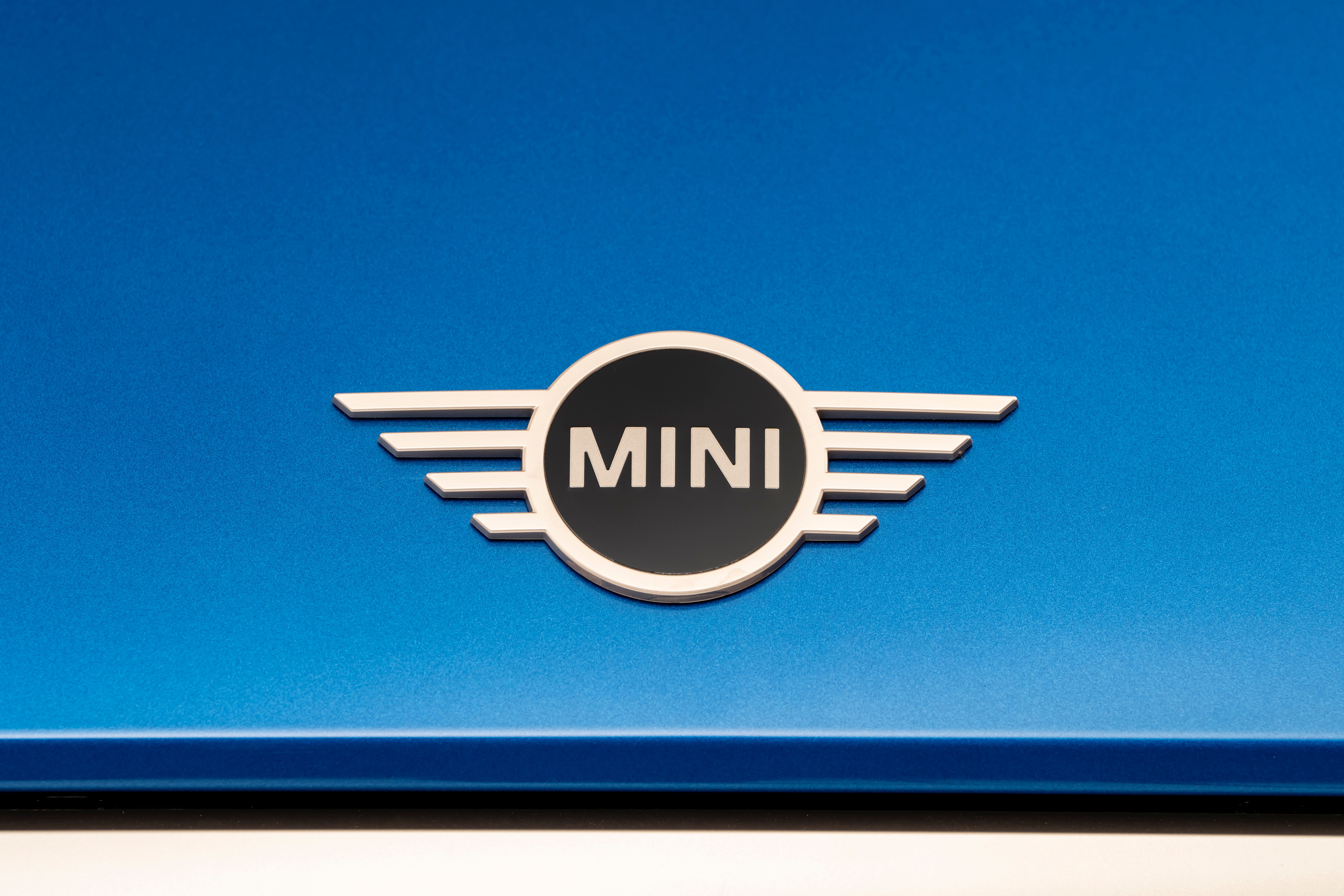 Mini Cooper logo, center close up