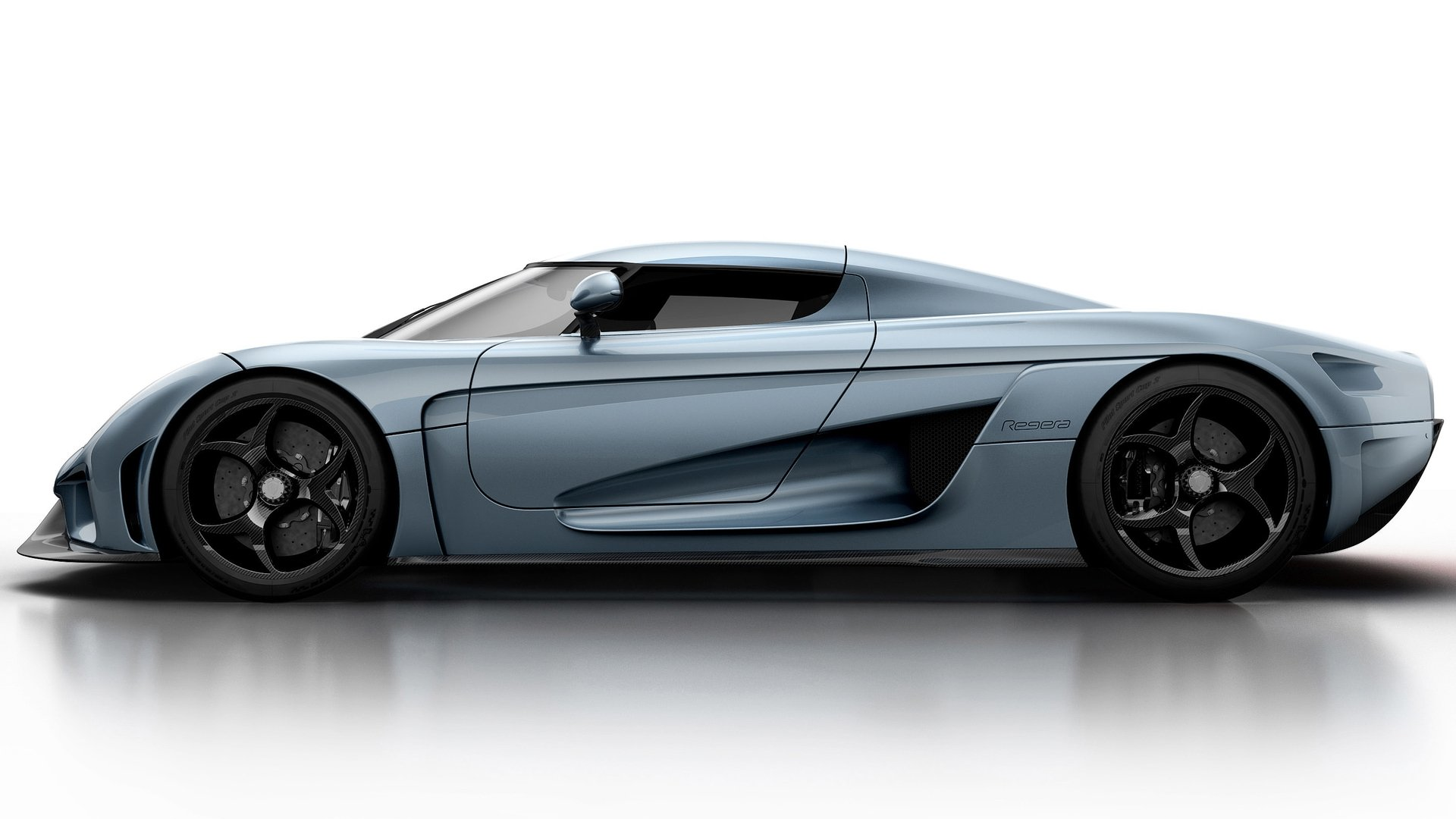 regera side view