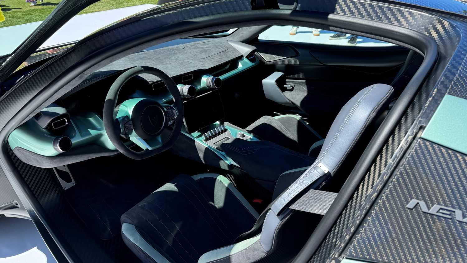 Rimic Interer 2,078-HP Rimac Nevera R Is The Next Step In Record-Breaking Hypercar ...