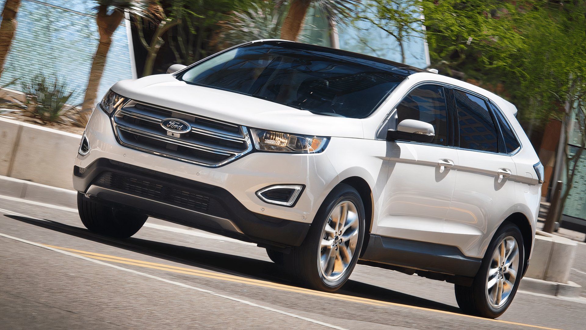 2017 Ford Edge white