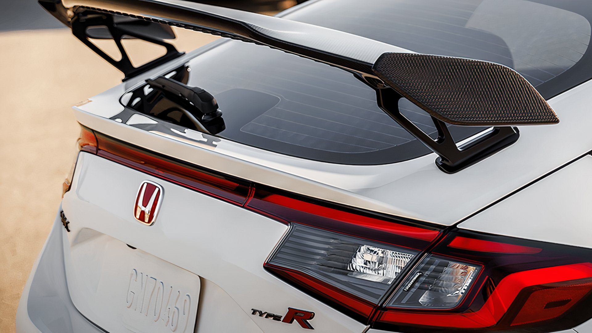 Honda Civic Type R: 0-60 MPH Time And Other Key Performance Metrics