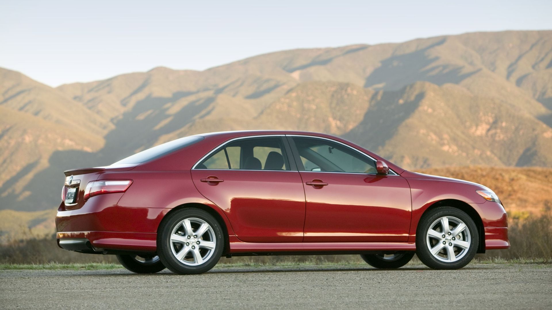 2009 Toyota Camry Pricing, Photos & Specs