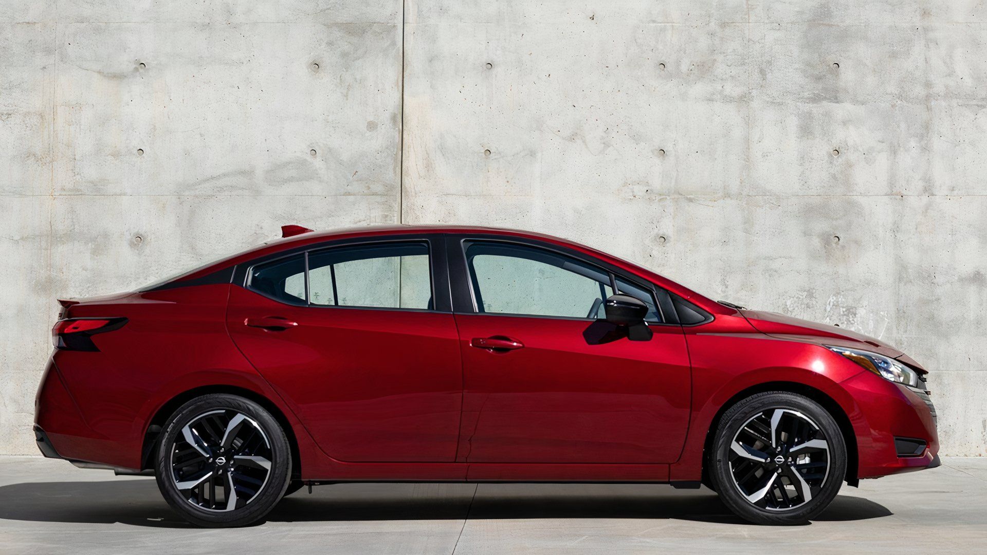 Dirt Cheap Sedan Shootout: Versa vs. Mirage