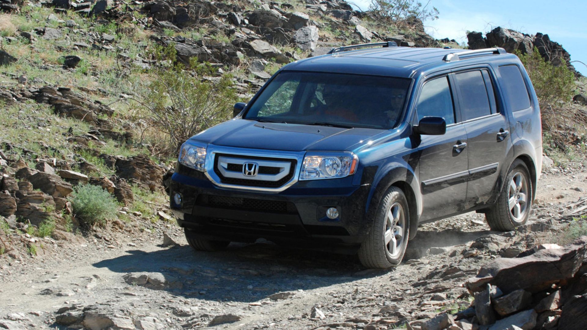 2010 Honda Pilot Pricing, Photos & Specs